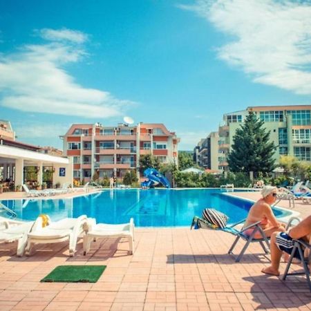 Sunny Fort Private Apartment Sunny Beach Exterior photo