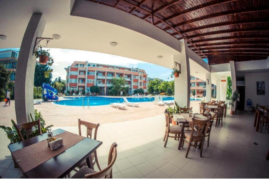 Sunny Fort Private Apartment Sunny Beach Exterior photo